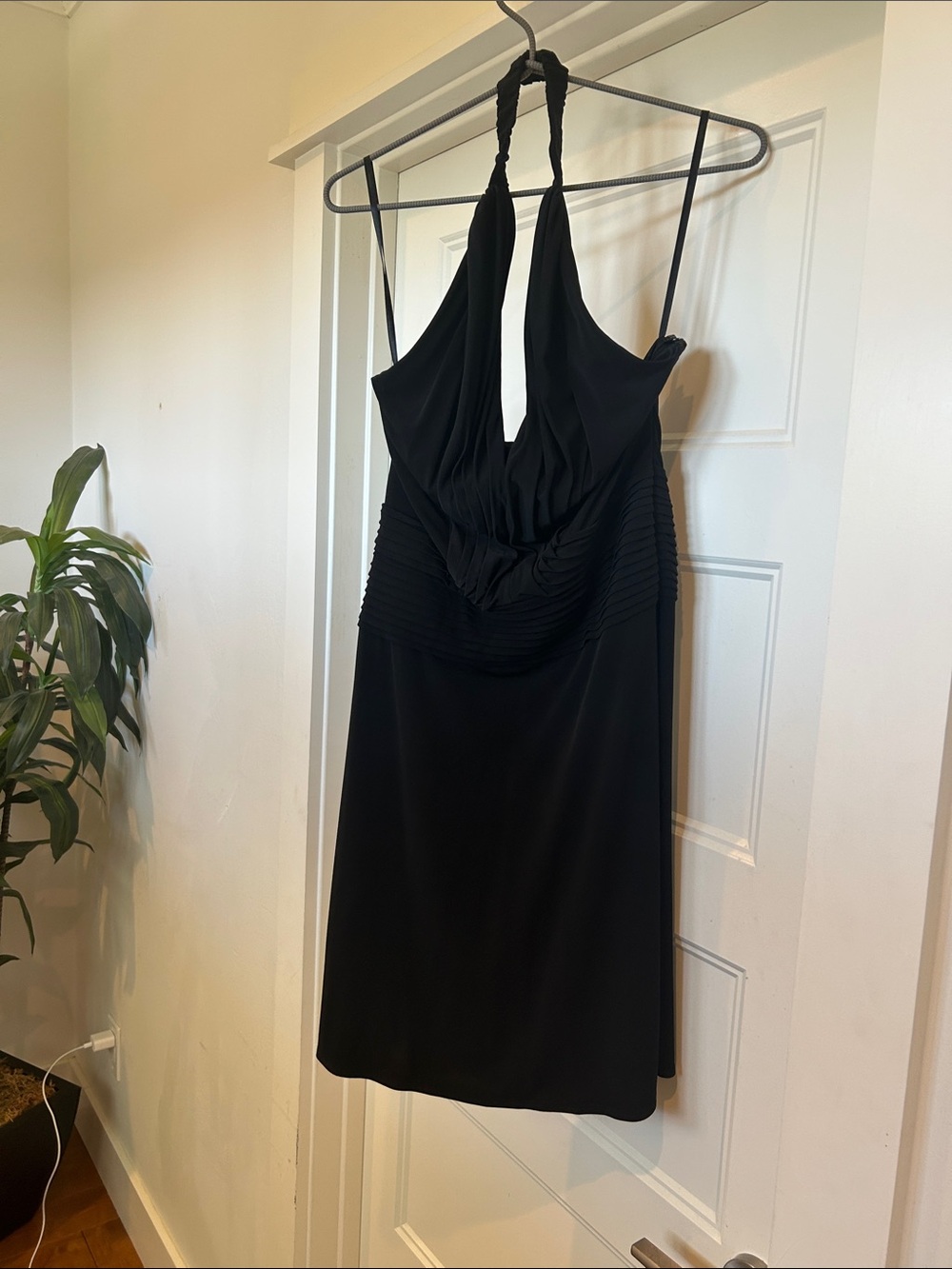 Laundry By Shelli Segal Black Halter Mini Dress